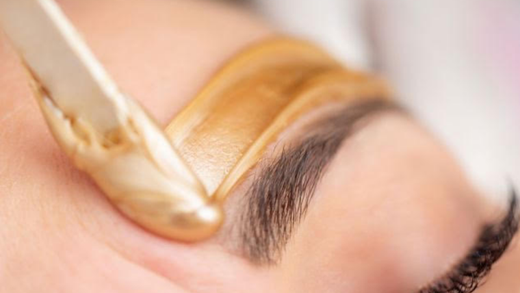 Face Waxing & Threading in Milos